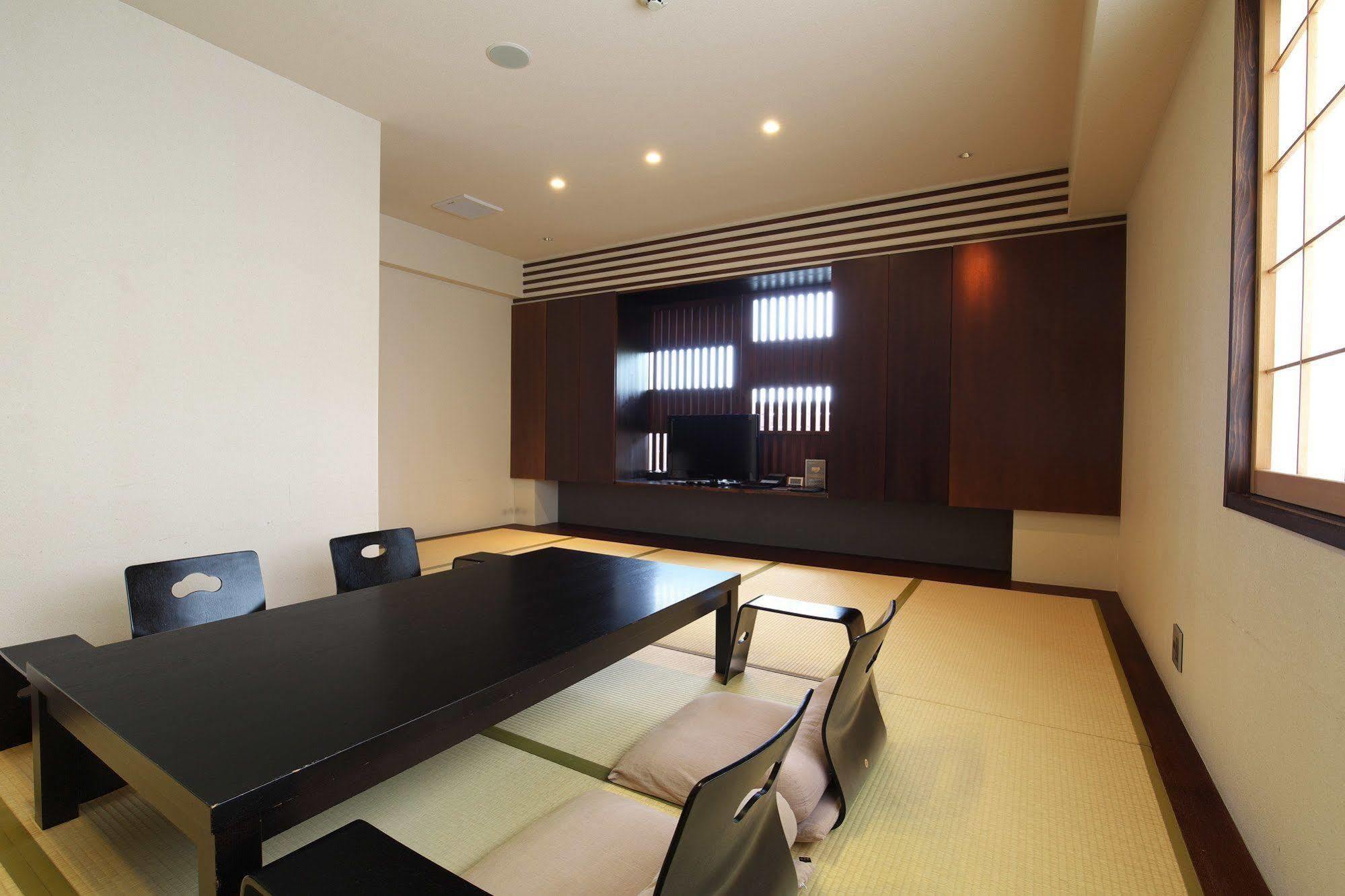 Ryotei Matsuya Honkan Suizenji Kumamoto Exterior photo